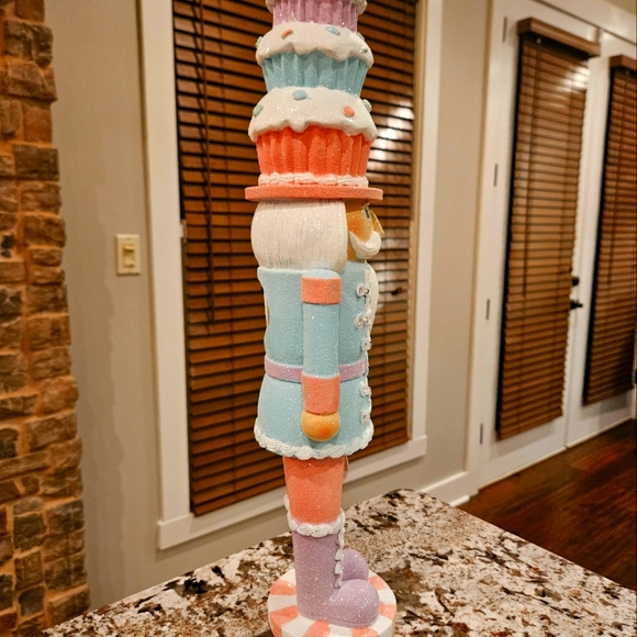 LED Pastel triple cupcake Topper Nutcracker Soldier 18" Tall - Picture 5 of 7